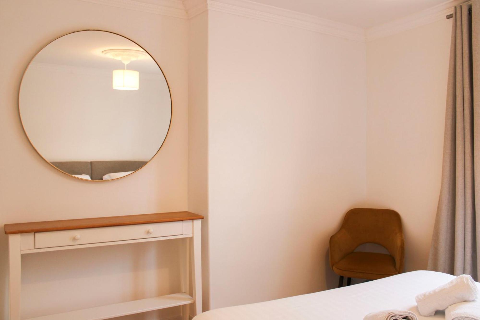 Beautiful T2 Near Place De La Republique Appartement Parijs